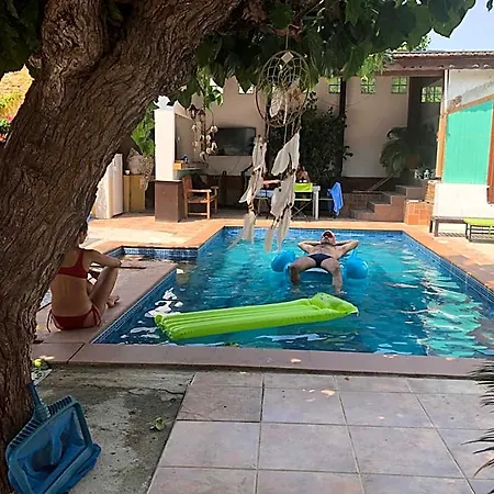 Thermopilon Bed and Breakfast Λάρνακα