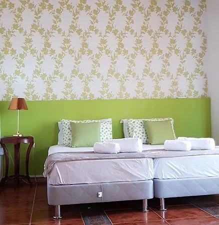 Thermopilon Bed and Breakfast Λάρνακα