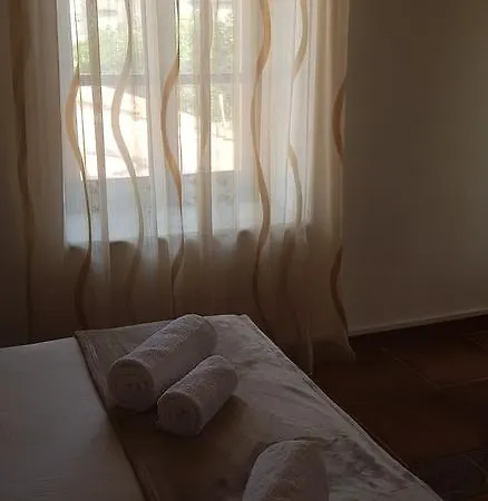 Bed and Breakfast Thermopilon